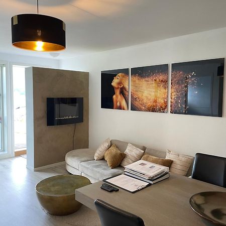 Leilighet Ved Sjoen Med Strand Apartment Porsgrunn Bagian luar foto