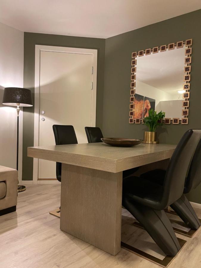 Leilighet Ved Sjoen Med Strand Apartment Porsgrunn Bagian luar foto