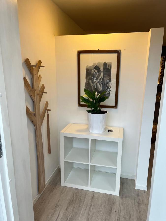 Leilighet Ved Sjoen Med Strand Apartment Porsgrunn Bagian luar foto