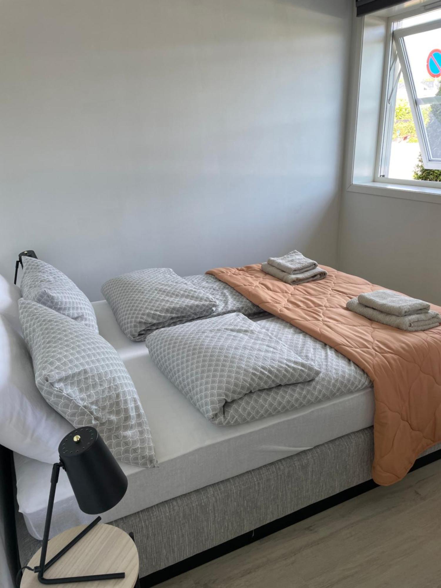 Leilighet Ved Sjoen Med Strand Apartment Porsgrunn Bagian luar foto